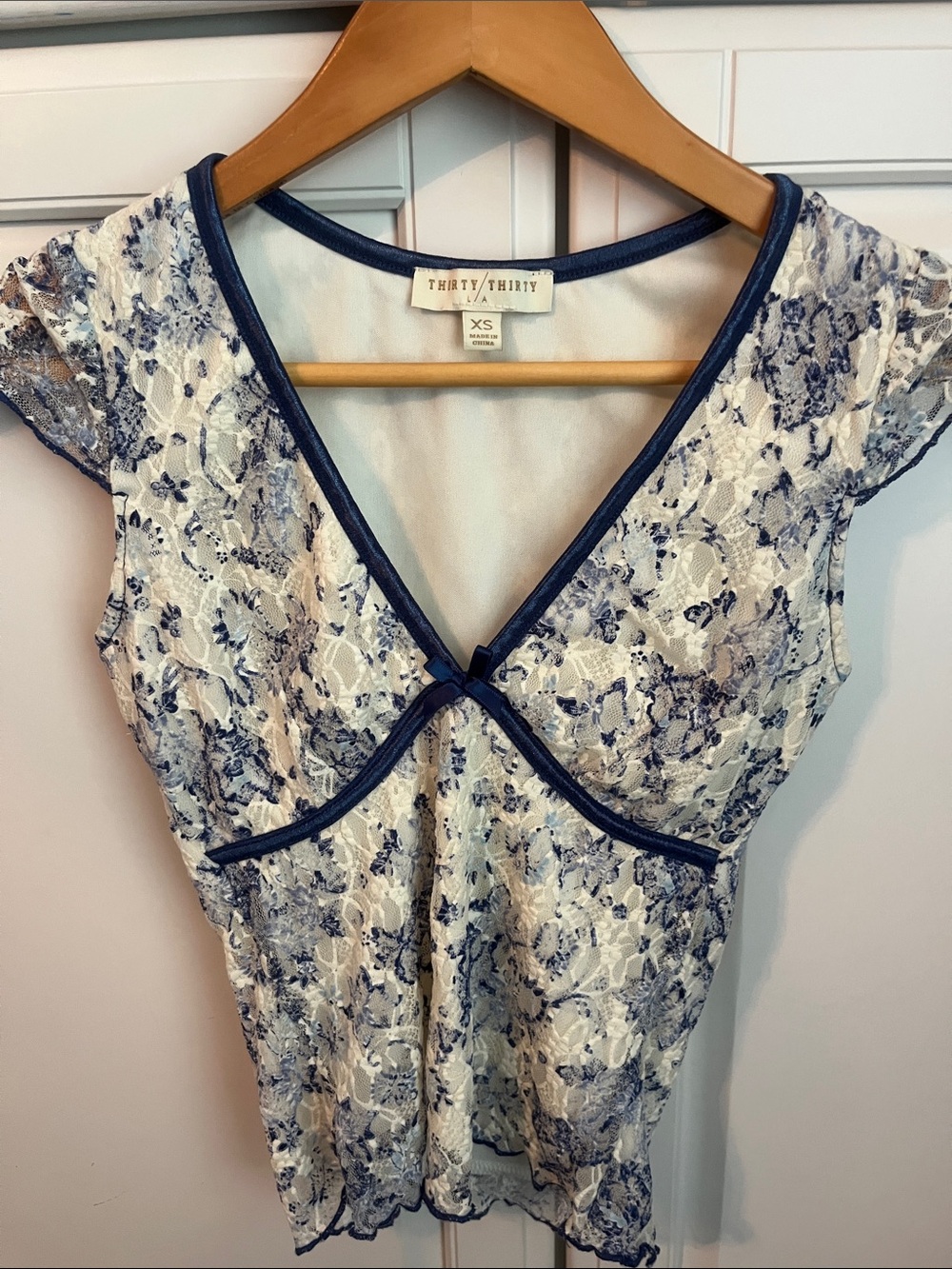 Thirty/Thirty White Lace Cap-Sleeve Top with Navy Trim